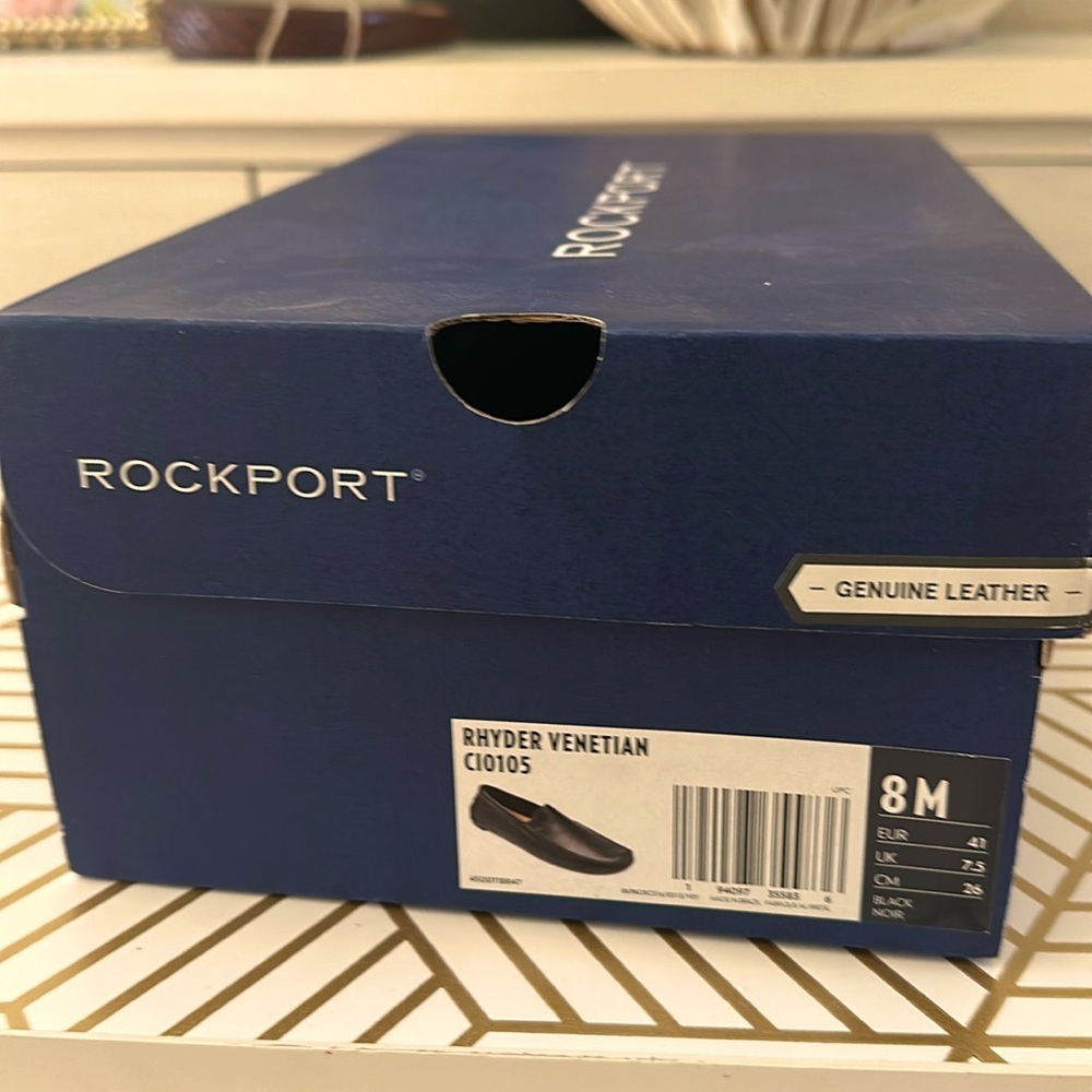 Rock port genuine leather life in motion  Rhyder Venetian C10105 loafers